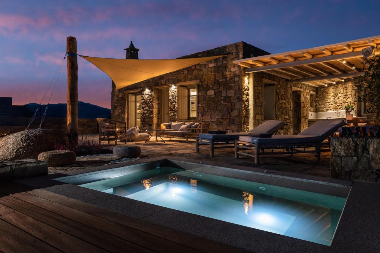 Mykonos Ag Villas In Ftelia Beach Exterior photo