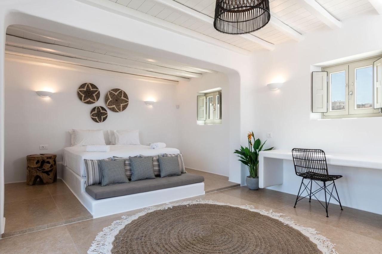 Mykonos Ag Villas In Ftelia Beach Exterior photo
